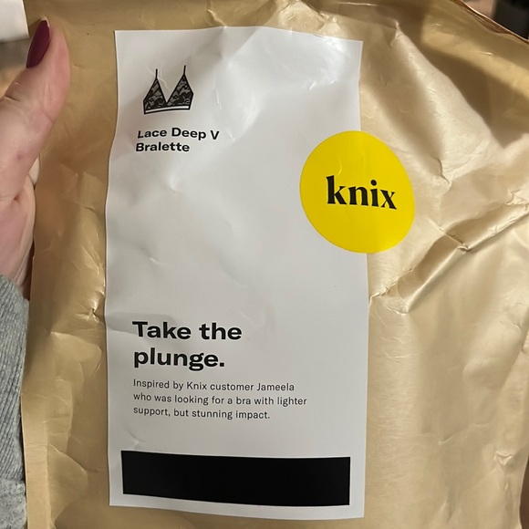 Knix Deep V Bralette - Picture 1 of 5